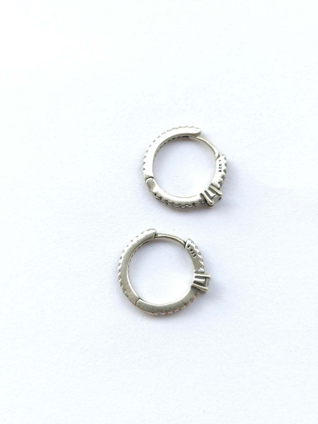 Aretes Huggies Elegance - Plata 925