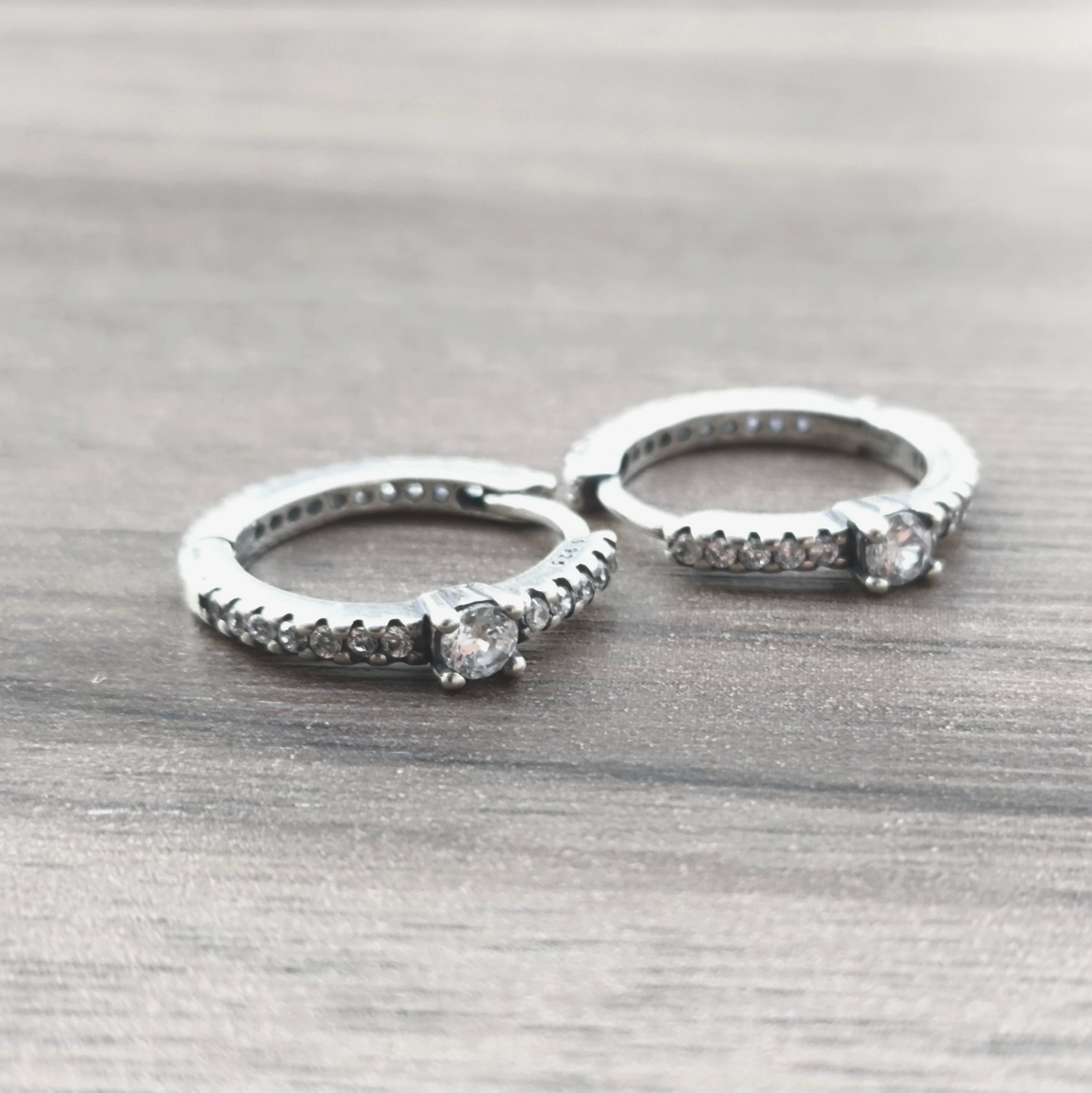 Aretes Huggies Elegance - Plata 925