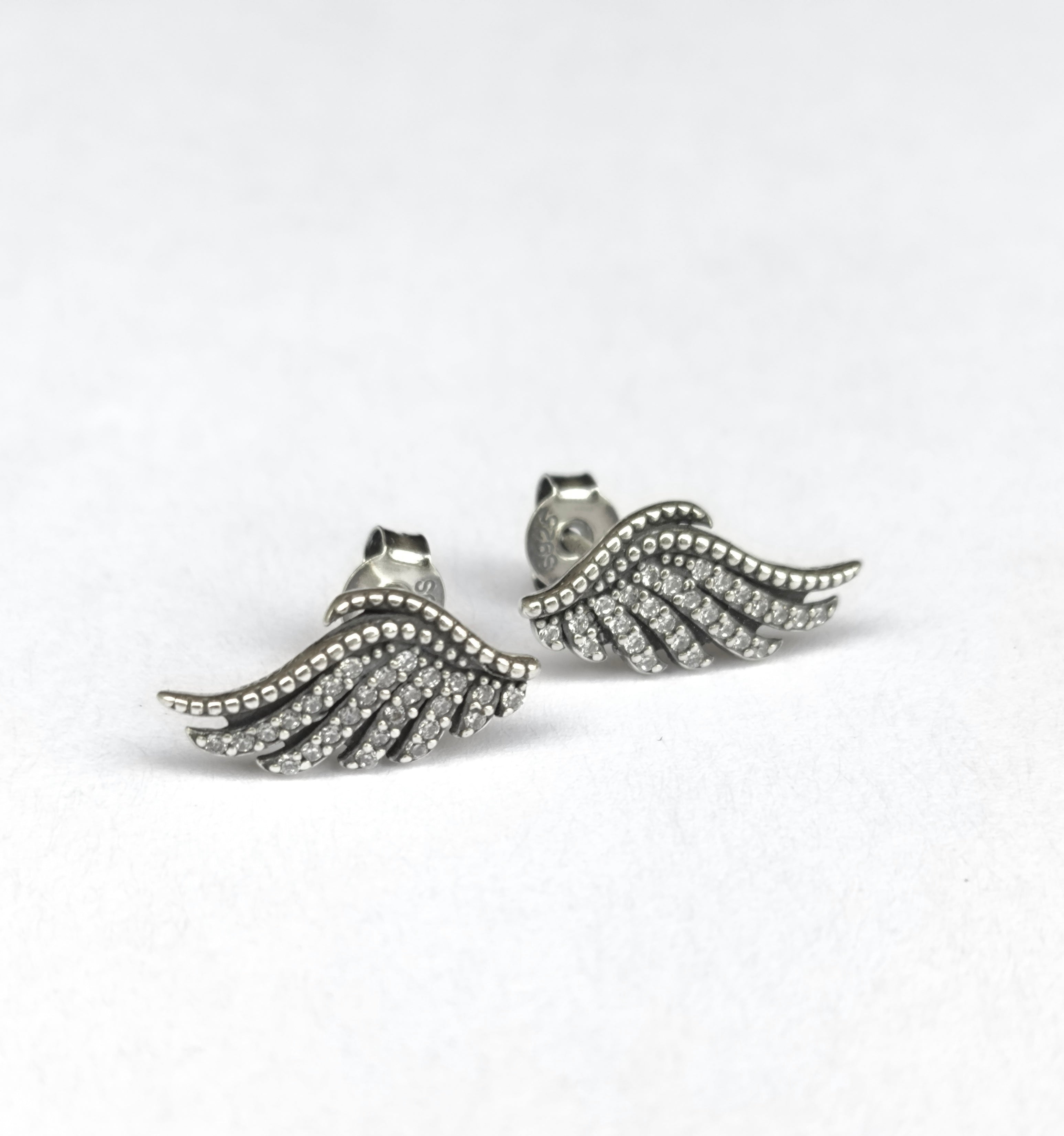 Arete Alas de Luz con Circonia – Plata 925