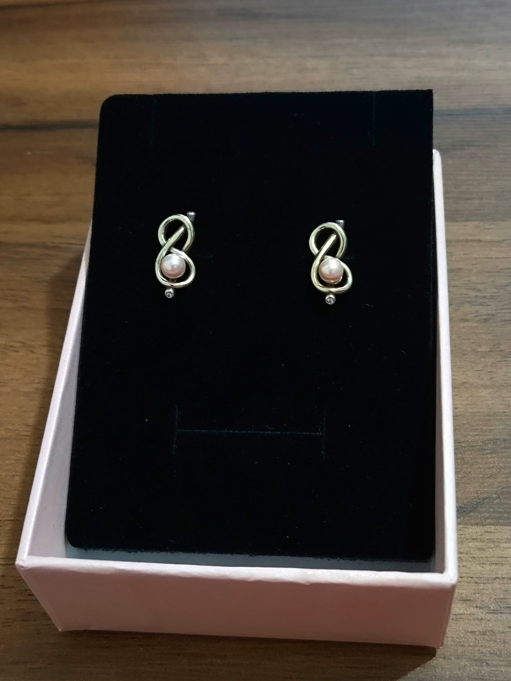 Aretes Perla Eterna – Infinito en Plata