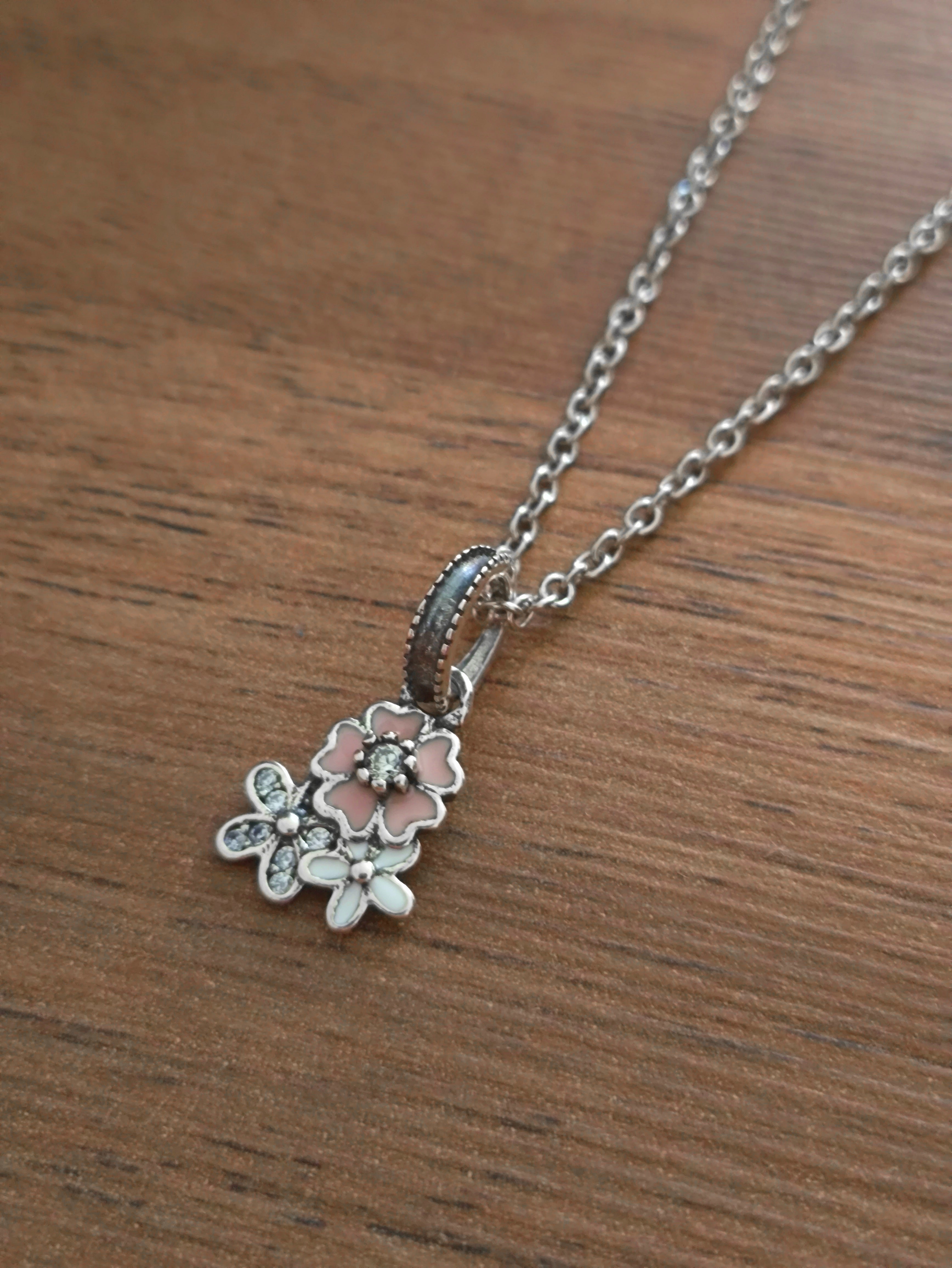 Collar Trío de Flores – Plata 925